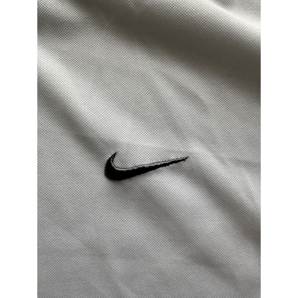 Nike Fit Dry T-Shirt Men's Small White Athletic Training Running Gym‎ Athleisure - Picture 3 of 8